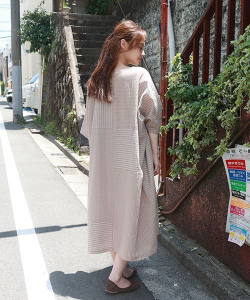 02 ブラック