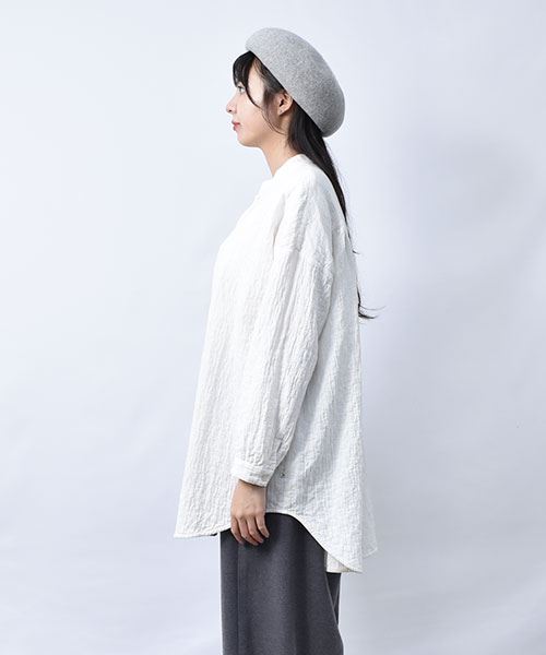 01 オフホワイト