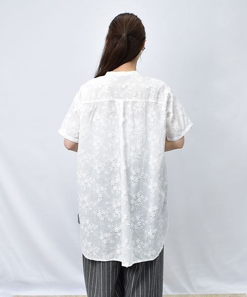 01 ホワイト