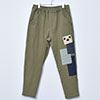 52 カーキ