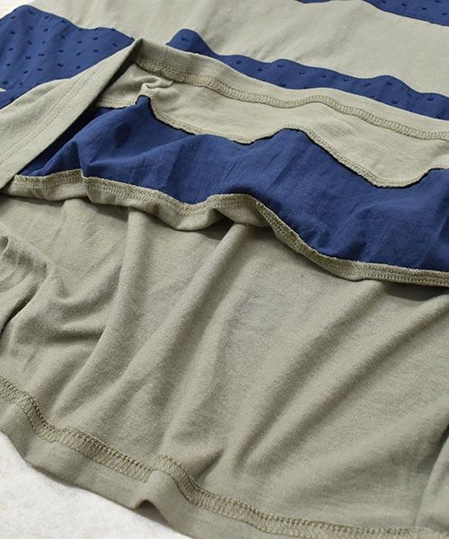 02 ブラック