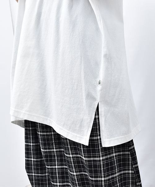 01 ホワイト