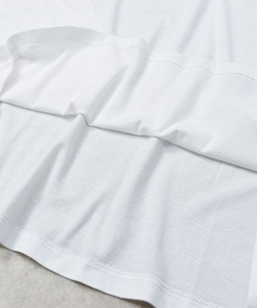 01 ホワイト