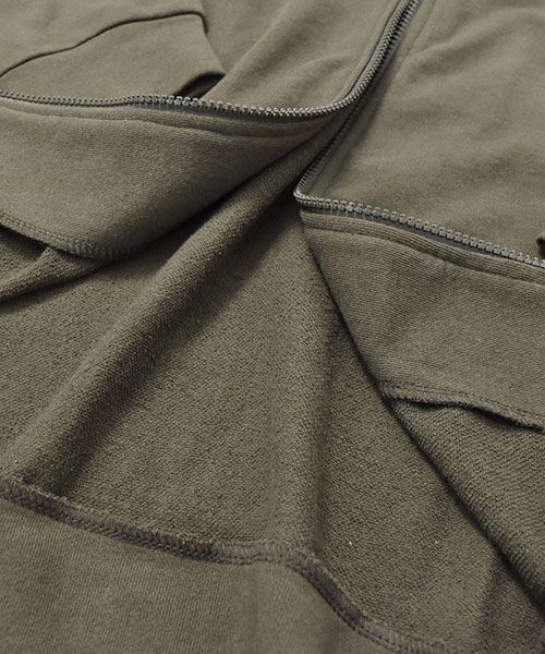 32 チャコールグレー