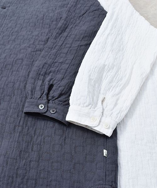 01 オフホワイト