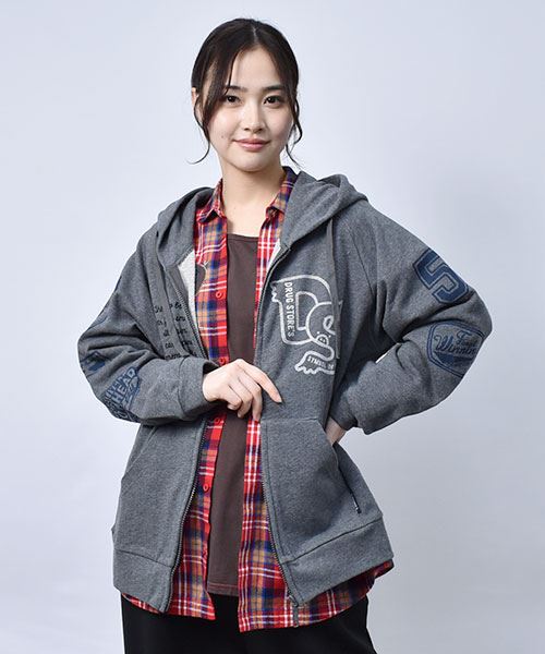 32 チャコールグレー