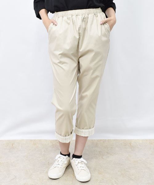 10 ベージュ