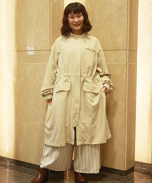 10 ベージュ