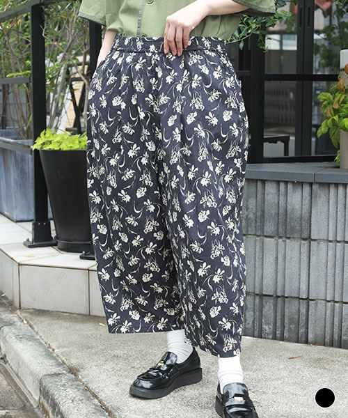 【パンツ】 花柄 かろやか 8分丈 パンツ