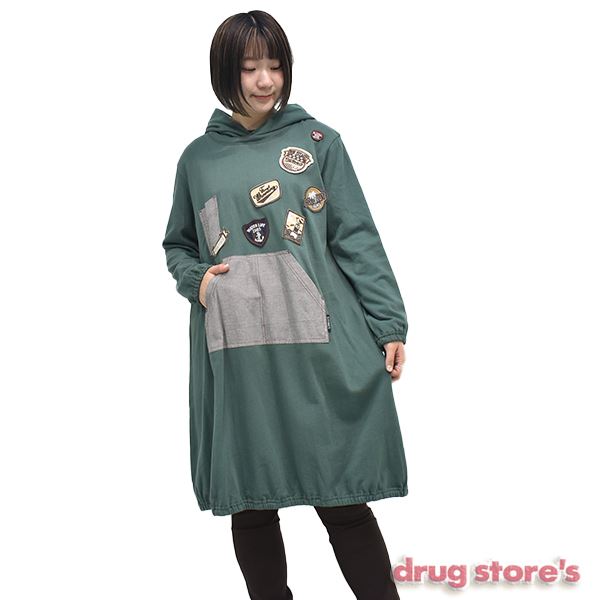 drug store's ミニミニ裏毛 裾ゴム入り ワッペン付き パーカーワンピース
