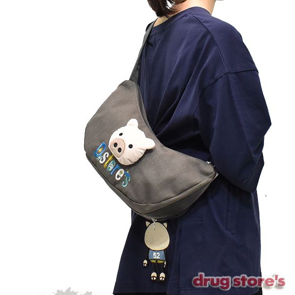 drug store's ブタ顔ぬいぐるみ付きショルダーＢＡＧ