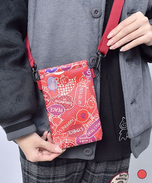 drug store's ブタ＆ロゴ総柄 携帯ポーチ